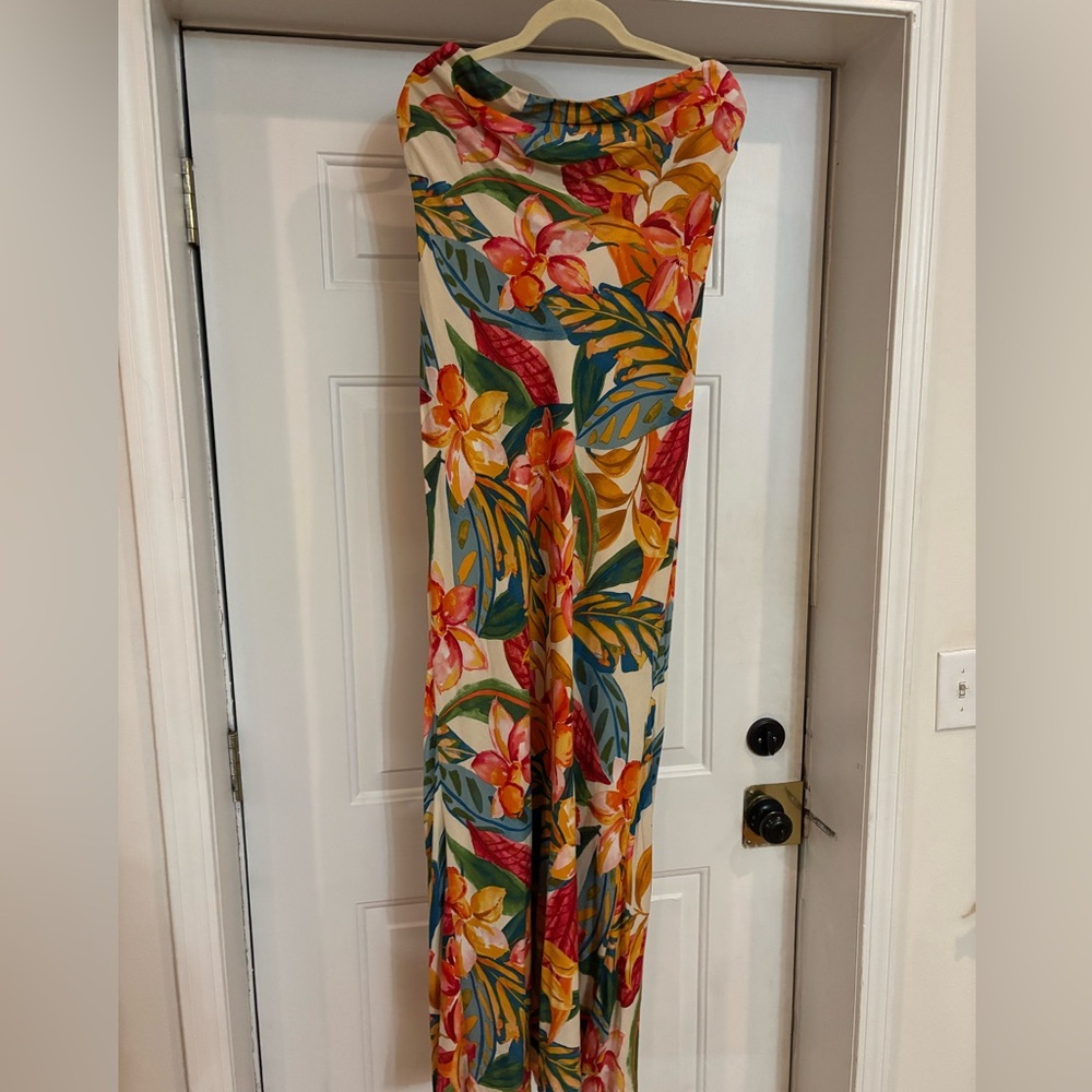 Dress Forum Tropical Floral Jumpsuit